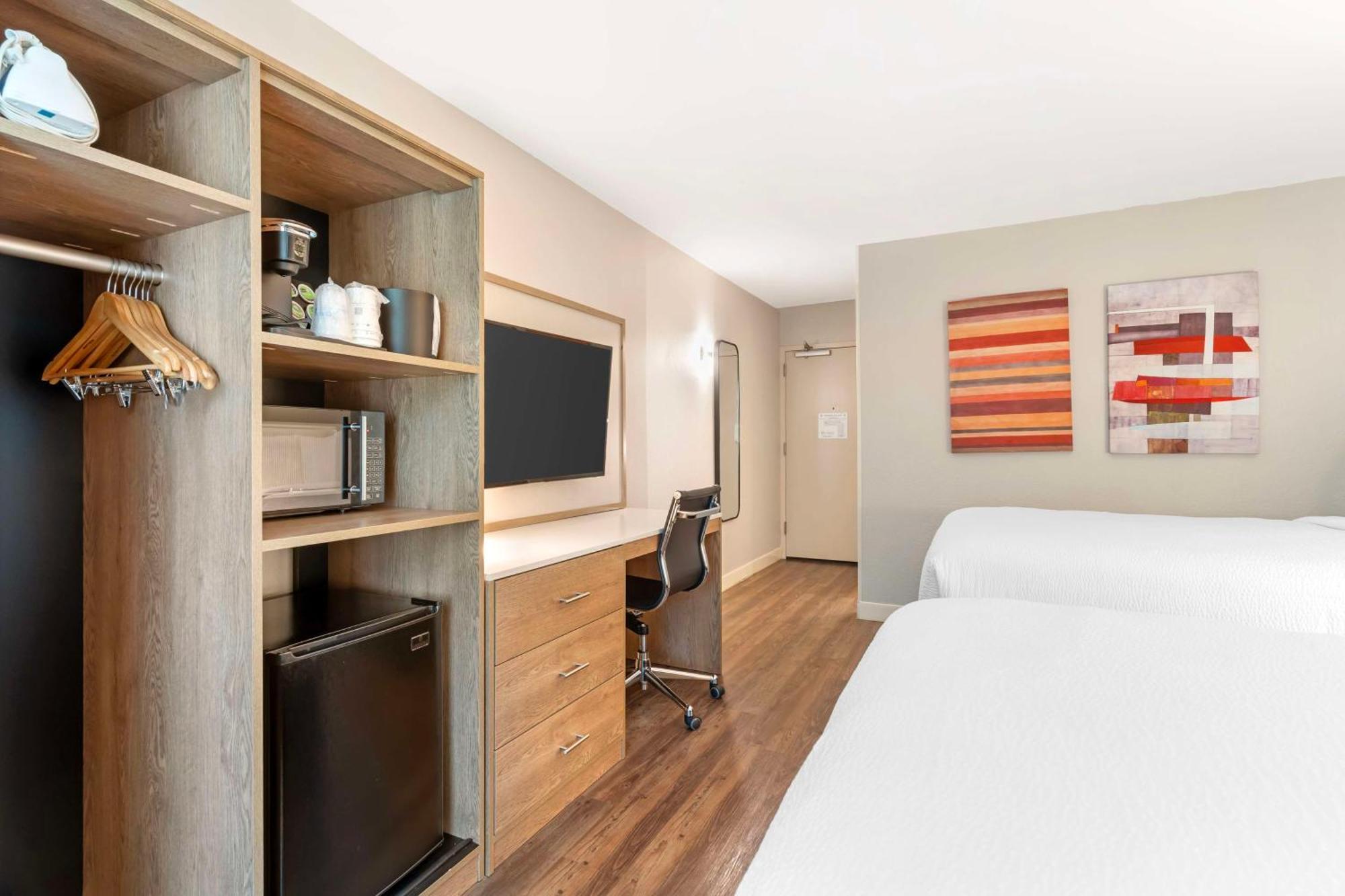 Best Western Plus Rancho Cordova Inn Bagian luar foto
