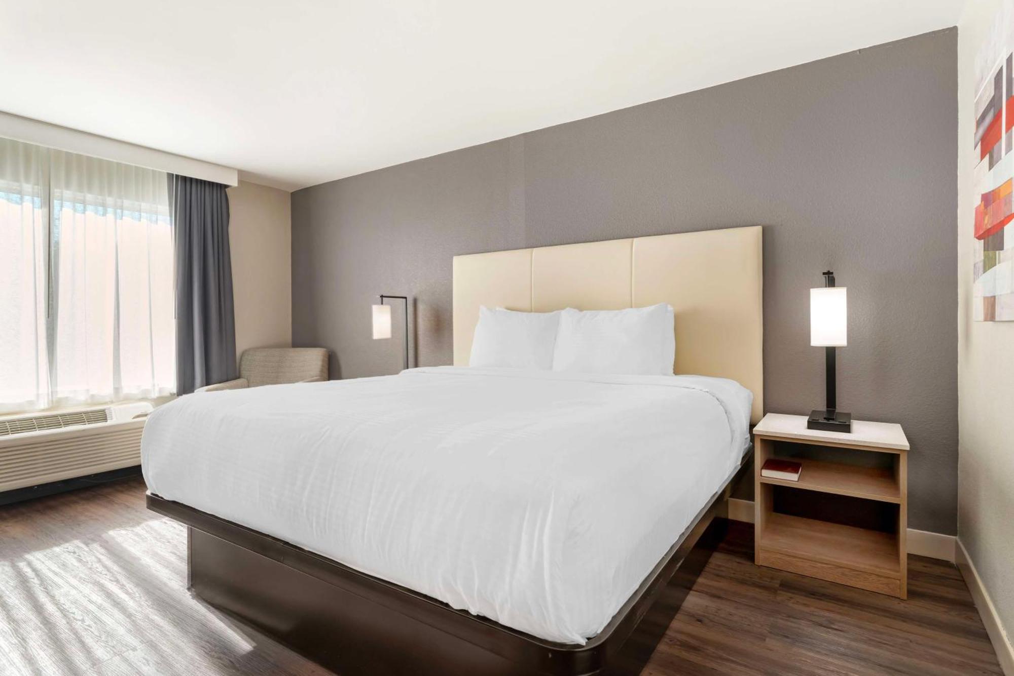 Best Western Plus Rancho Cordova Inn Bagian luar foto