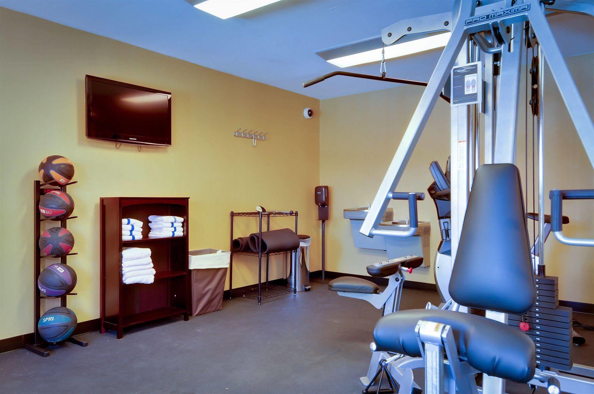 Best Western Plus Rancho Cordova Inn Bagian luar foto